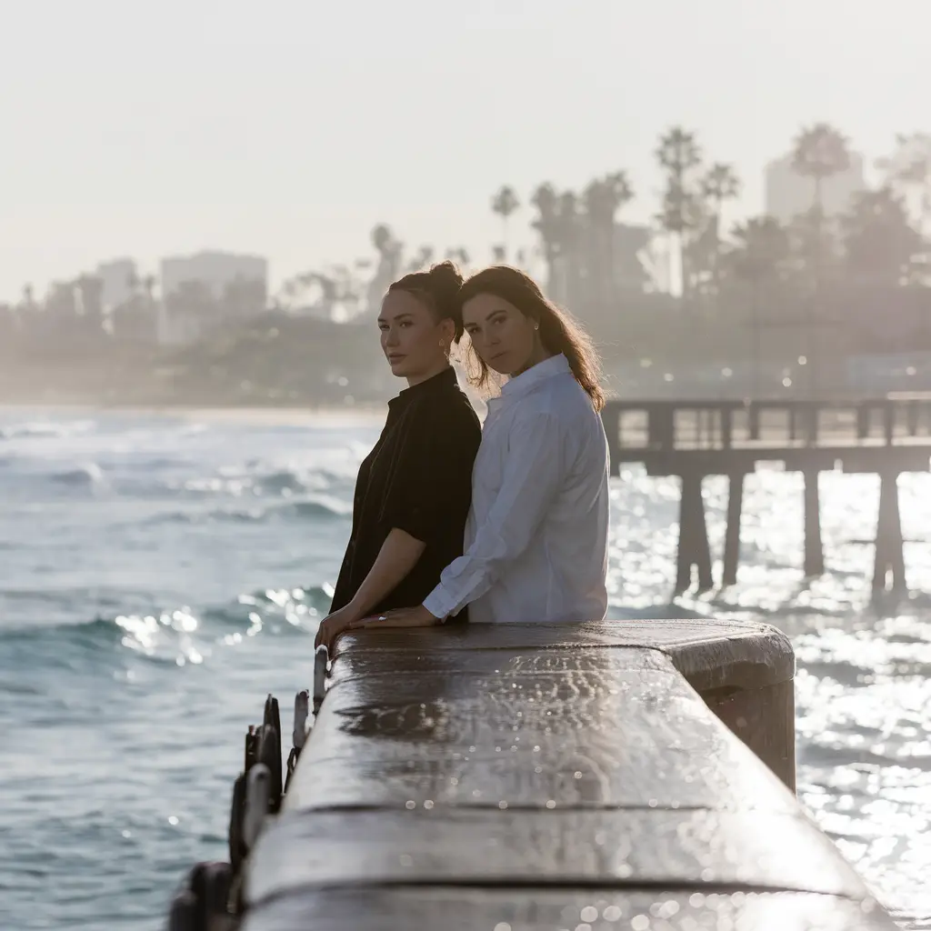 Free rooms for Lesbian singles in Palm Desert, California. Meet, chat, and form lasting connections!